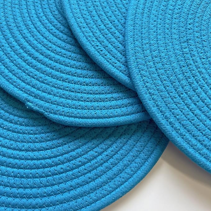 WAZAIGUR Round Placemats Washable Thick Cotton Absorbent 13 inch Round Table Mats for Kitchen Dining Table Set of 4 Round Woven Fabric Indoor/Outdoor Place Mats (Sky Blue, 4)
