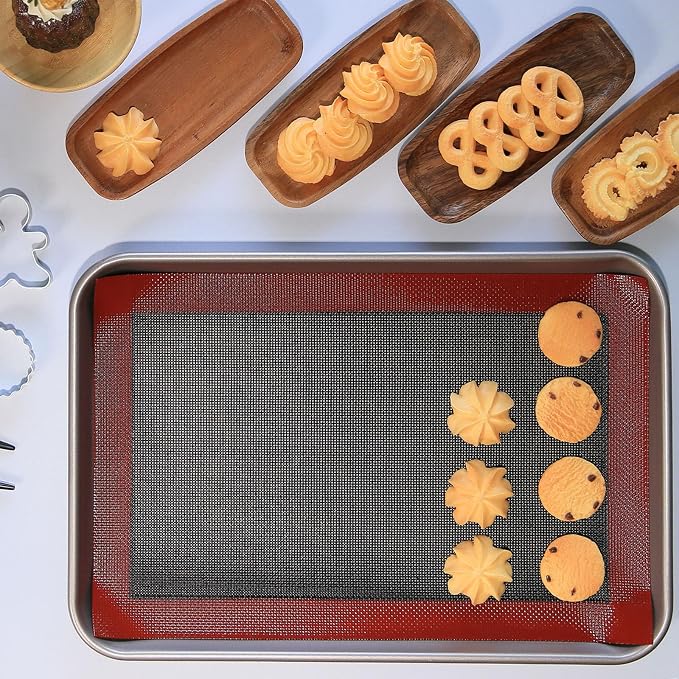 Perforated Silicone Baking Mat for Jelly Roll Pan, Non-Stick Eclair Baking Mat for 10 x 15-inch Tray Pan, 2 Pcs Mesh Cookie Sheet Liner for Homemade Bread, Sugar Cookie and Pastry
