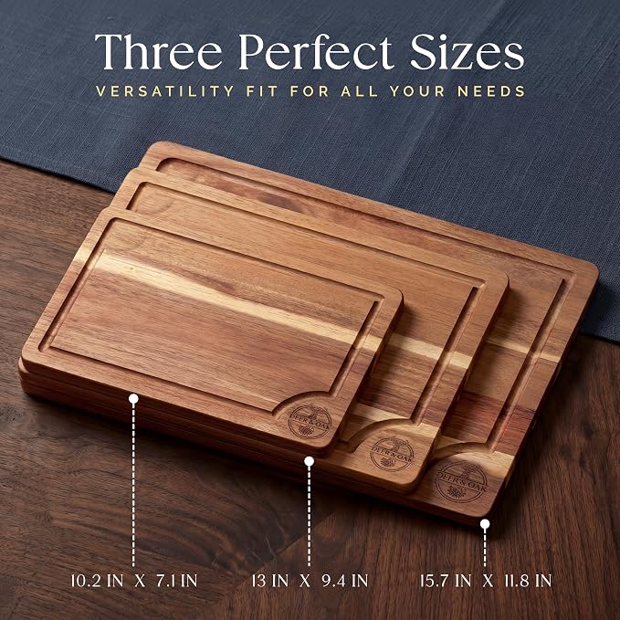 Pre-Oiled, Non Toxic 3-Piece Acacia Cutting Board Set with Stand, FSC Certified Wooden Chopping Boards, Includes 3.4 fl oz Chopping Board Oil, 3 Wood Carving Boards for Home, BBQ Kitchen, Deer & Oak