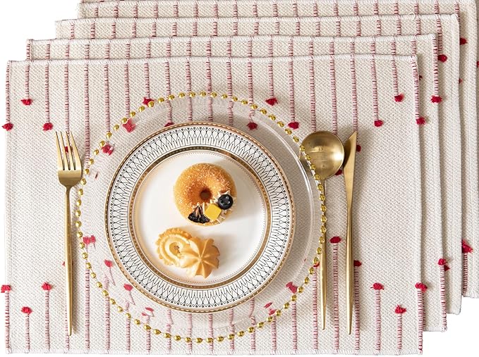 Valentines Placemats Set of 4 for Dining Valentine's Day Decorations, Woven Cloth Red Place Mats for Farmhouse Kitchen Tabletop, Handcrafted Machine Washable Cotton Table mats 13 x 19 Inch
