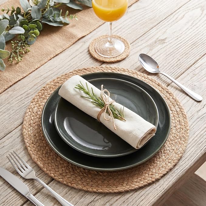 Eco Crave Natural Jute Placemats Set of 2, Round Woven Table Mats, 13 Inch Rattan Charger Plates for Dinner, Boho Farmhouse Braided Place Mats