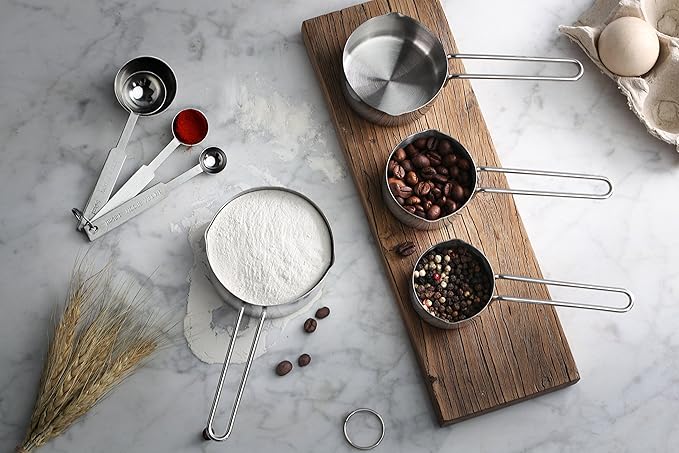 New Star Foodservice 42917 Stainless Steel Measuring Cups and Spoons Set, 8-Piece Metal Measuring Set for Baking, Cooking, Dry and Liquid Ingredients, Restaurant Grade, Silver
