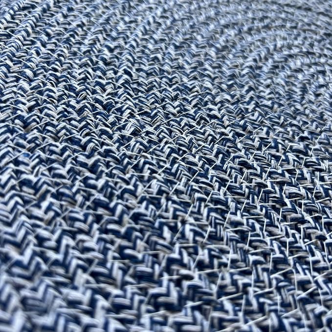 WAZAIGUR Round Placemats Washable Thick Cotton Absorbent 13 inch Round Table Mats for Kitchen Dining Table Set of 4 Round Woven Fabric Indoor/Outdoor Place Mats (Blue and White, 4)