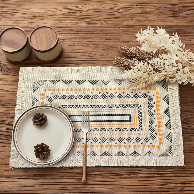 Ruvanti Cloth Placemats Set of 6 – 17"x11.5" Blend of Cotton, Polyester, Woven Placemats Washable Fabric, Table Mats Perfect for Farmhouse Kitchen, Parties, Holidays - Tribal Art