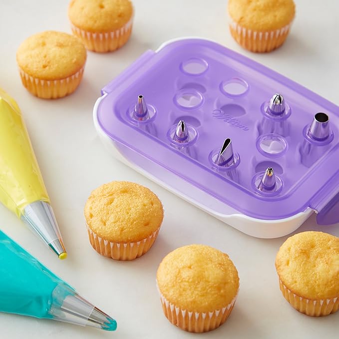 Wilton Piping Tips Set, Cake Decoration Stainless Steel Piping Tips With Carrying Case, Frosting Tips 9-Piece Baking Supplies (Purple)