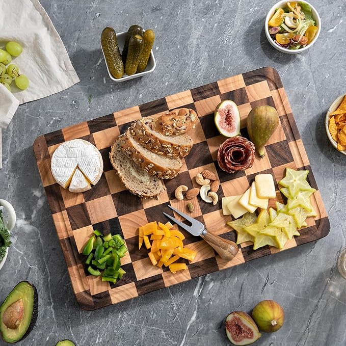 Checkered Cutting Boards for Kitchen, Acacia Wooden Chopping Board with Juice Grooves & Handles, 1.4" Thickened Butcher Block for Meat, Vegetables and Fruits with Gift Box, 1.4" x "16" x 11"