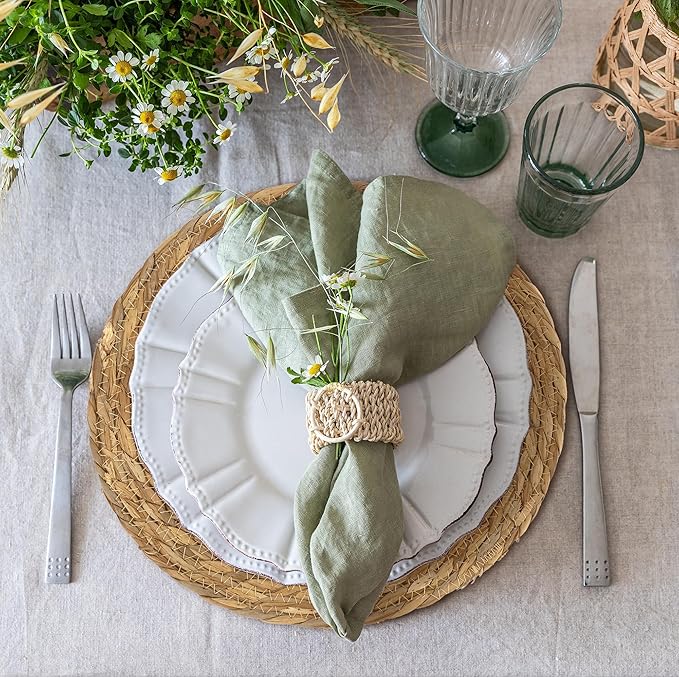 Kochorie Set of 120 Round Woven Placemats 13.8 Inches Bulrush Placemats Natural Hand-Woven Boho Rattan Placemat Wicker Table Mats Farmhouse Weave Place Mats for Home Dining