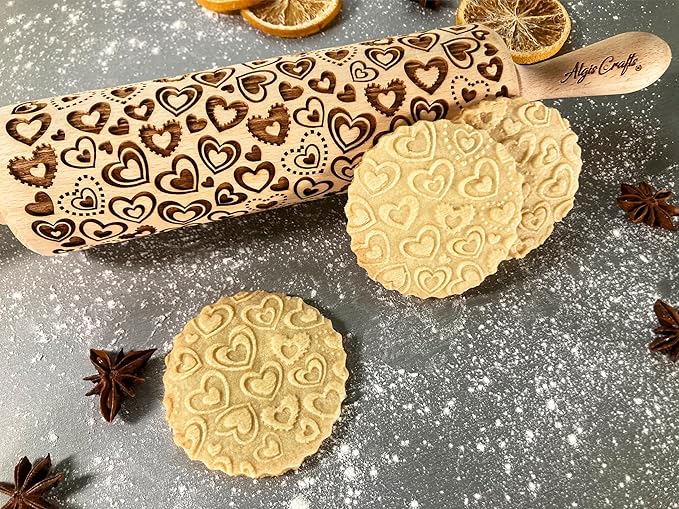 HEARTS EMBOSSING ROLLING PIN WOODEN ROLLING PIN for EMBOSSED COOKIES with LOVE HEARTS