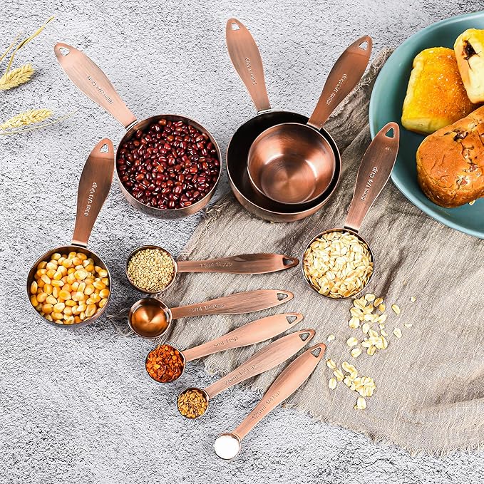 Copper measuring cups and spoons set,Includes Stainless Steel 5 Measuring Cups and 5 Measuring Spoons and Measure Ingredient Leveler and Rings（copper）